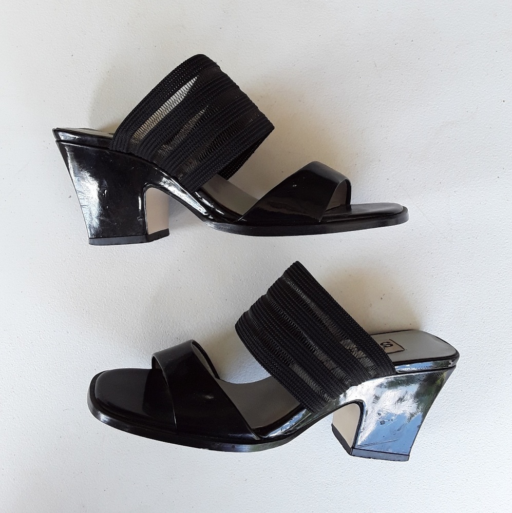 Statutes slip on heels